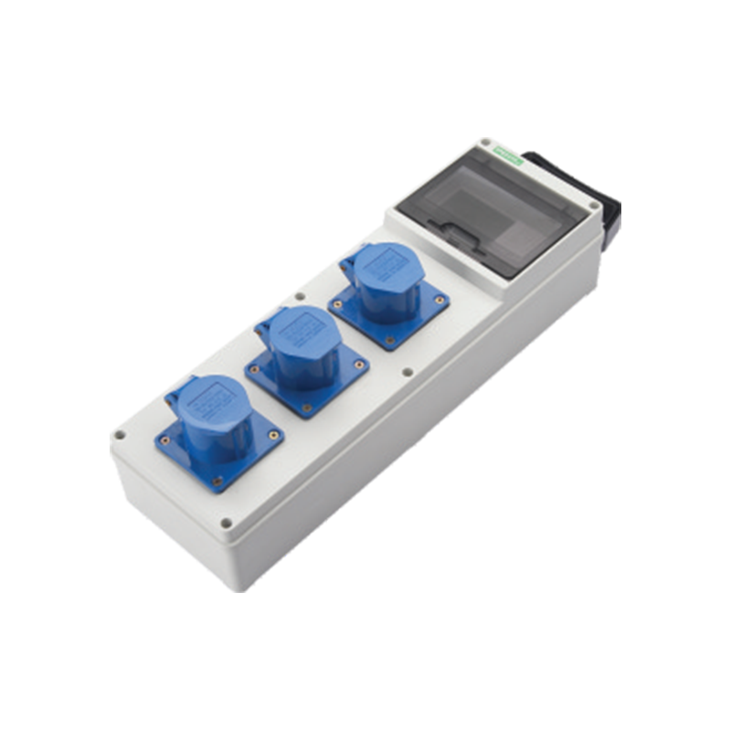 便携式插座盒1805